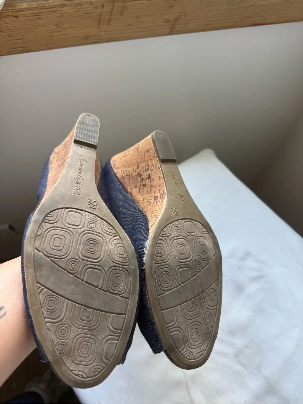 American Eagle Blue Peep-Toe wedge flats Size 8.5